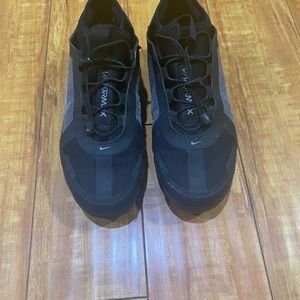 Nike vapormax size 6